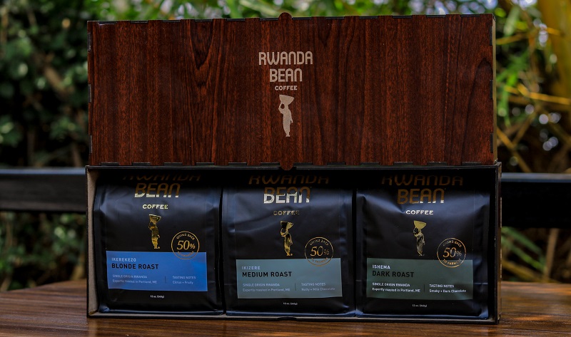 Wanted to send a last-minute Christmas card to your loved ones? Here's an ideal Christmas gift to complement the nice words on the card! We know without a doubt that they will love it!