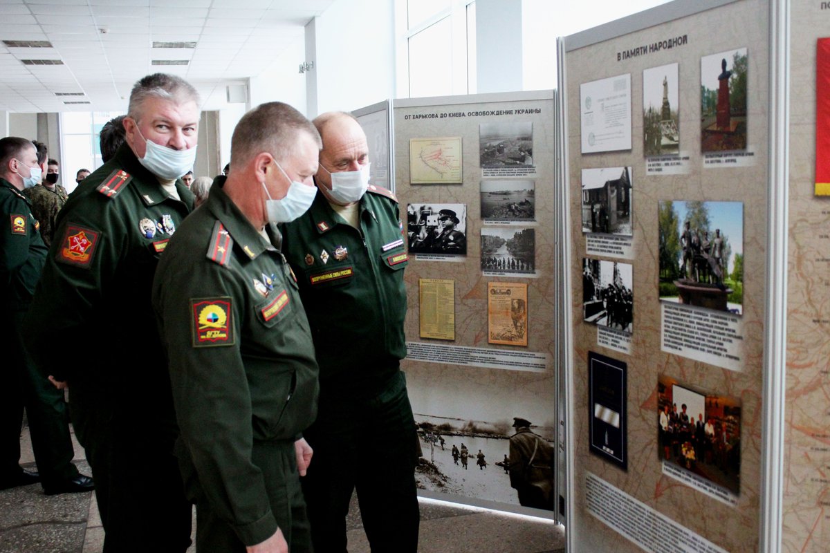 Вчера БГТУ им. В.Г. Шухова открылась передвижная выставка из коллекции <a href="/muzdiorama/">Музей-диорама</a>  "Н.Ф, Ватутин. Полководец Победы"💫 

#Ватутин #музейдиорама #белгород