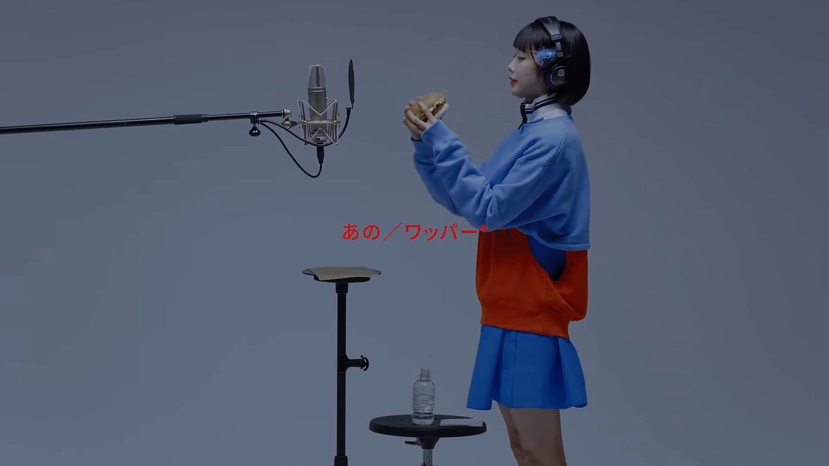 ano_information's tweet photo. 【#TheFirstTaste 公開!】
あのさん(@aNo2mass )がワッパーを食べる様子を一発撮りで収めた映像企画「THE FIRST TASTE」が公開されております!
はじめてのワッパー® feat. 古川優香 x あの x 料理研究家リュウジ
https://t.co/a5PgYxaKal
はじめてのワッパー® feat. あの
https://t.co/2inzdehHF7 https://t.co/1GGqMVBhiw