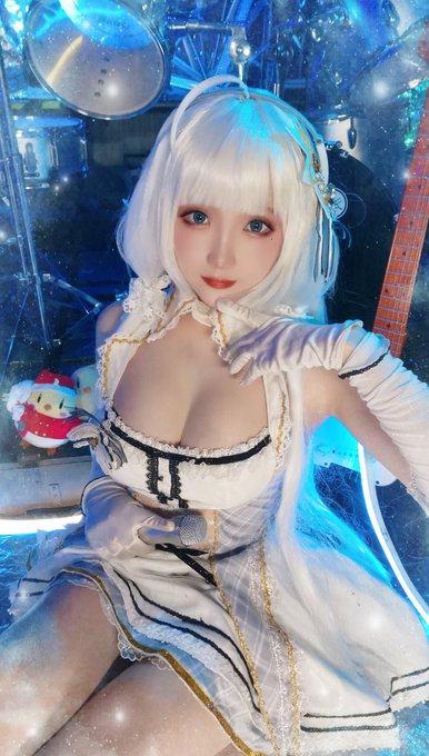 Twitterのコスプレ画像11