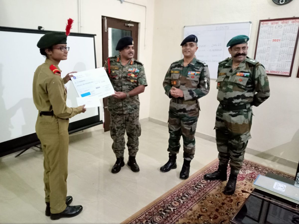 erodencc's tweet photo. @NCCDte_TNPAN @HQ_DG_NCC @Ko_Champions Felicitation @15 TN Bn NCC to honour CUO Kowshika &amp; CUO Priyadharsini who achieved feat of reaching National  Sports Shooting @ Bhopal from 14 Nov-10 Dec 21. Col LCS Naidu, Gp Cdr, Kovai Gp felicitated the Cdts/Trg Team by giving cash award https://t.co/vRfKqSg8ST