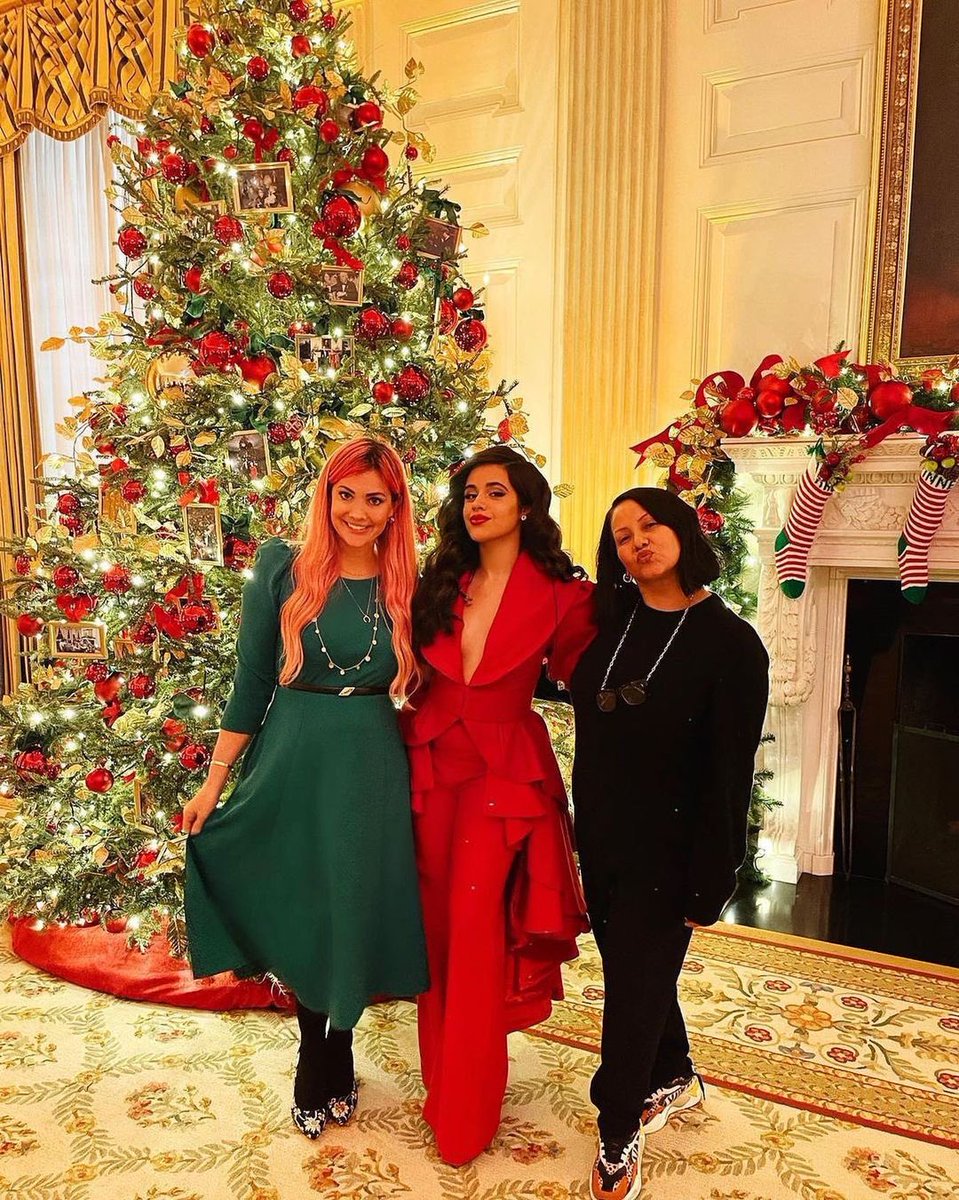 @Camila_Cabello with @cgonzalezbeauty and @sarahpotempa at the White House!