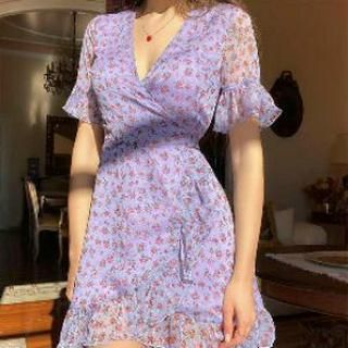 afirayas's tweet photo. Shopee Live: 🕊HAPPY SALE🕊DRESS &amp; COAT KOREAN PREMIUM 💯 Grade A😱💕( DEPOSIT VIA SHOPEEPAY KABEBSTORE Ya Kak 💞)🐊. Tonton mooishopp live sekarang: https://t.co/PHFfSycKdA https://t.co/EStWZAD1Ez