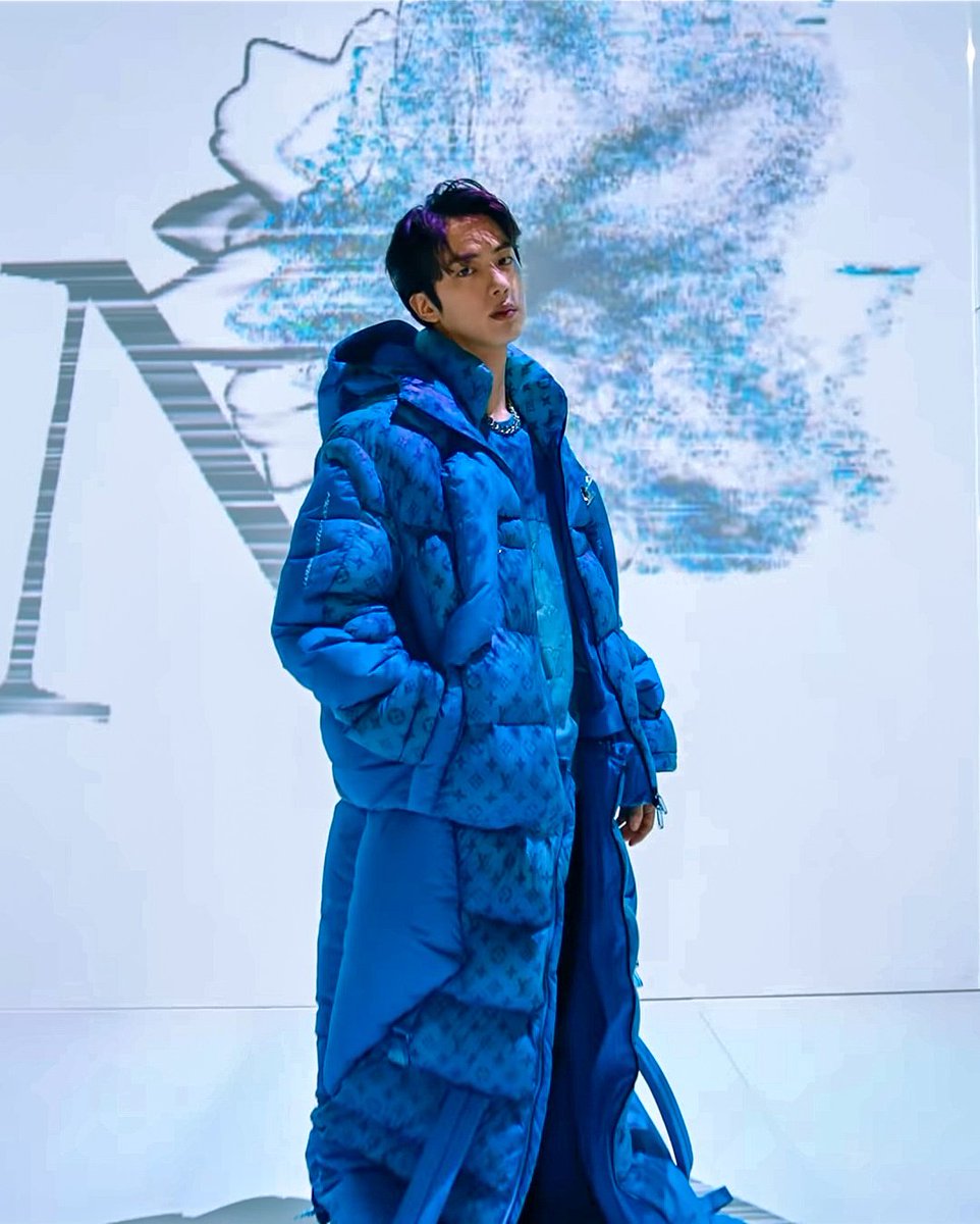 #JIN's LV fashion film by Vogue Korea &amp; GQ Korea (2022) youtu.be/iAuXhfOX5Is