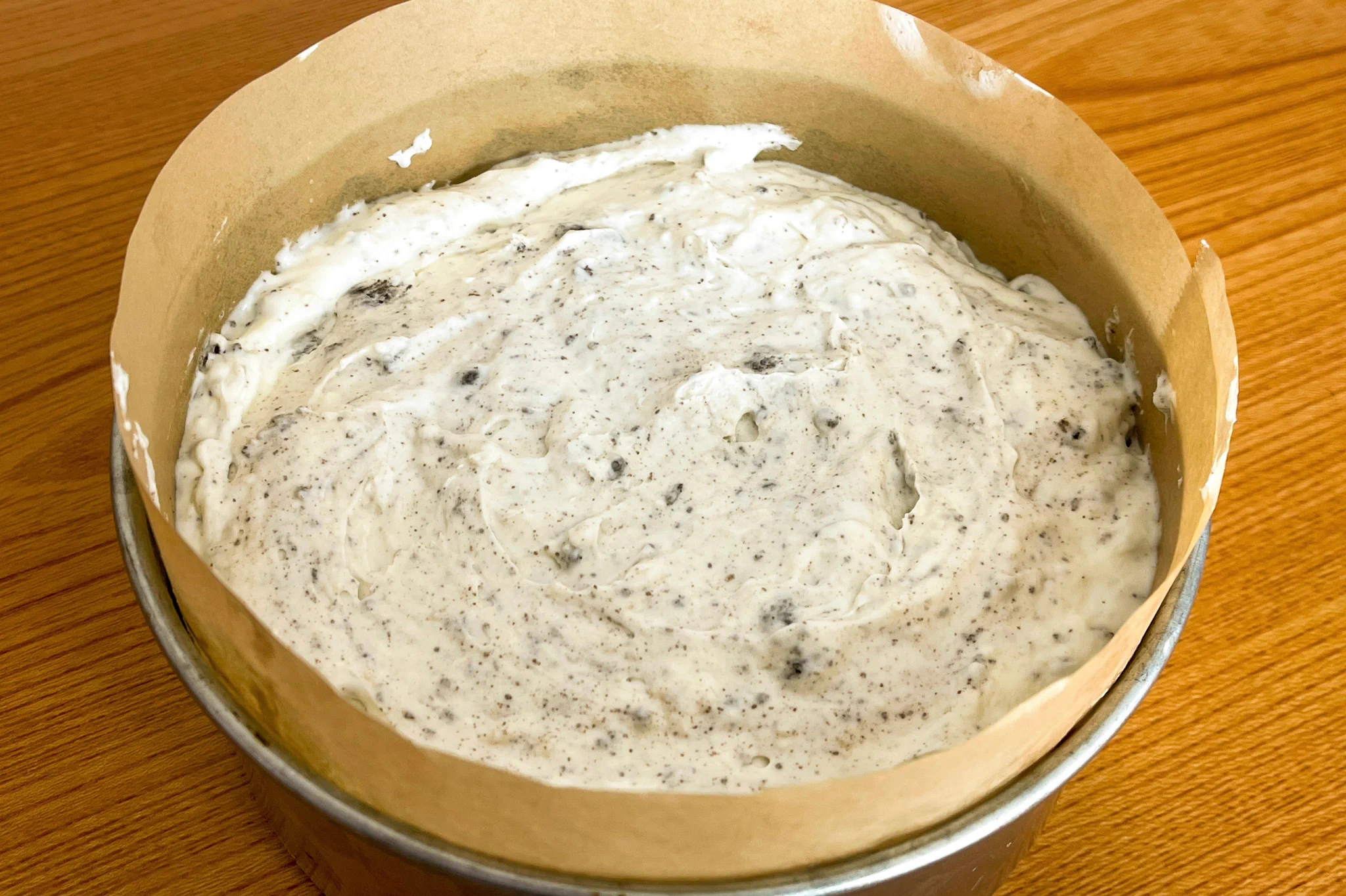 必要な材料はたったの4種類？！オレオを使った「レアチーズケーキ」の作り方！