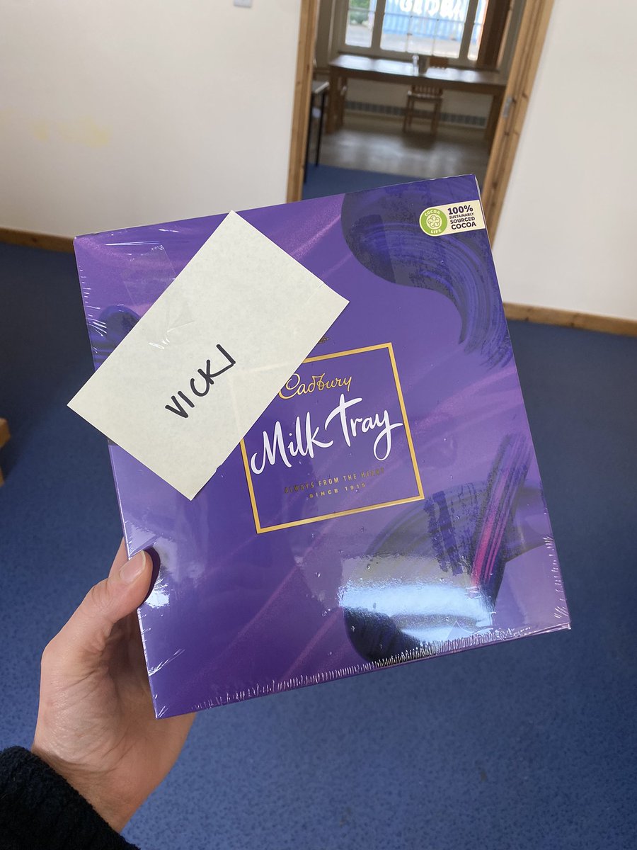 vickiellenOT's tweet photo. Wohooo! Thanks for this surprise treat @sepehrara The question now is whether I can wait until Christmas day πππ#hpftvalues #HPFTNorfolk https://t.co/b2GIH6lEhv
