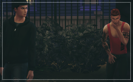 GGOf19's tweet photo. ⬆️#NUTKay
En haut à droite : Pose de Sim-Plyreality
En bas à droite : Pose de moi
#GGONUT #ShowUsYourSims https://t.co/HTRsX3dlyS