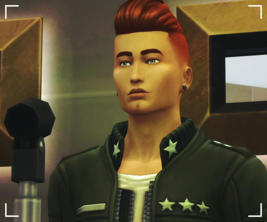 GGOf19's tweet photo. ⬆️#NUTKay
En haut à droite : Pose de Sim-Plyreality
En bas à droite : Pose de moi
#GGONUT #ShowUsYourSims https://t.co/HTRsX3dlyS