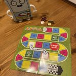 ハッピーセットの人生ゲーム、楽しみが給料日しかない!