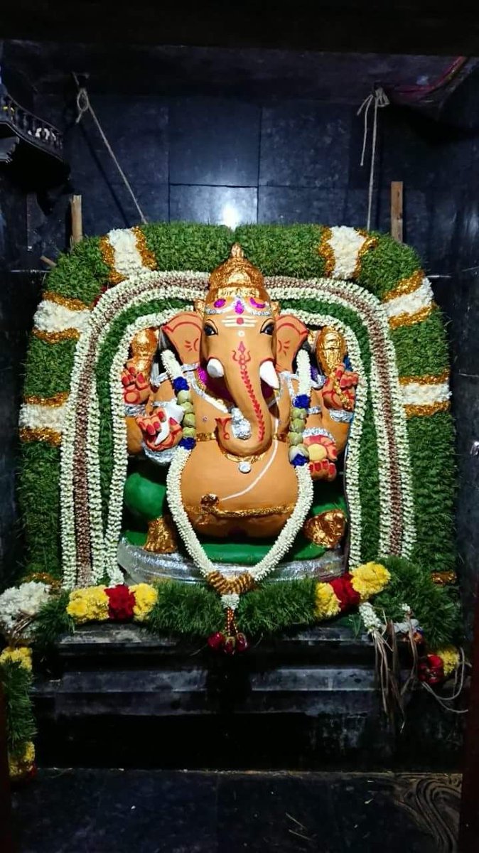 RYSHINDU's tweet photo. जय श्री गजानंद गणेश।  

बोलो गणपति बाप्पा मोरया...... ! https://t.co/i30OsjrwSp