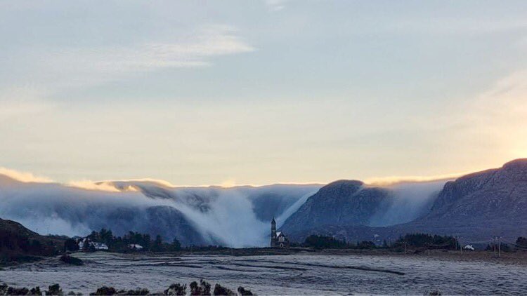 Donegal_Airport's tweet image. There’s something about Dunlewey and the Poisoned Glen.Capture by Ronan Sharkey @govisitdonegal @wildatlanticway #keepdiscoveringdonegal