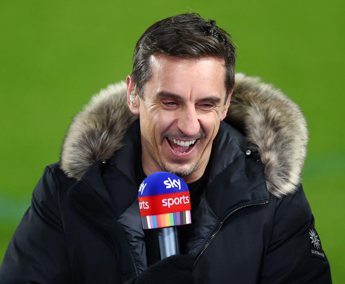 sportbible's tweet photo. Gary Neville has announced that all of the money generated from The Overlap’s YouTube channel this year has been donated to Macmillan Cancer Support and the Alzheimer Society. 

Amazing. 👏👏👏 https://t.co/jbSvqY9i5v
