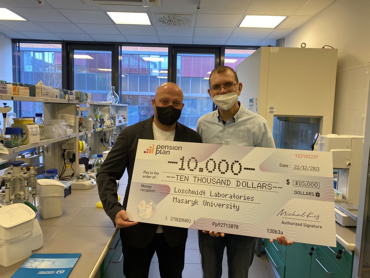 PensionPlanFin's tweet photo. It is the biggest honor to announce that today we met with Prof. @JiriDamborsky from @LoschmidtL based at @muni_cz and @FNUSA_ICRC_CZ and signed contract of donation. Their field of research contains Alzheimer disease, stroke and cancer. Thank you for your support PP community!❤️ https://t.co/KtYBGkeEET