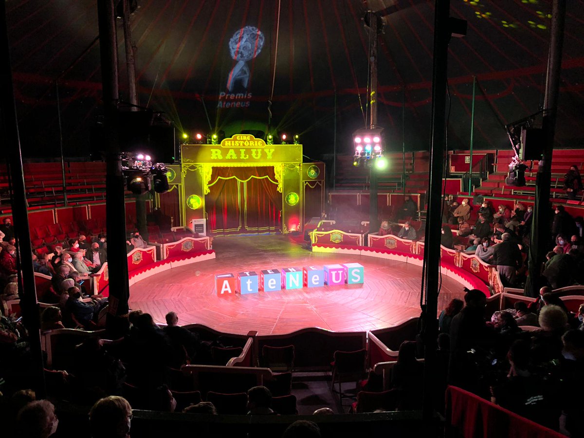 Núria Social tweet media