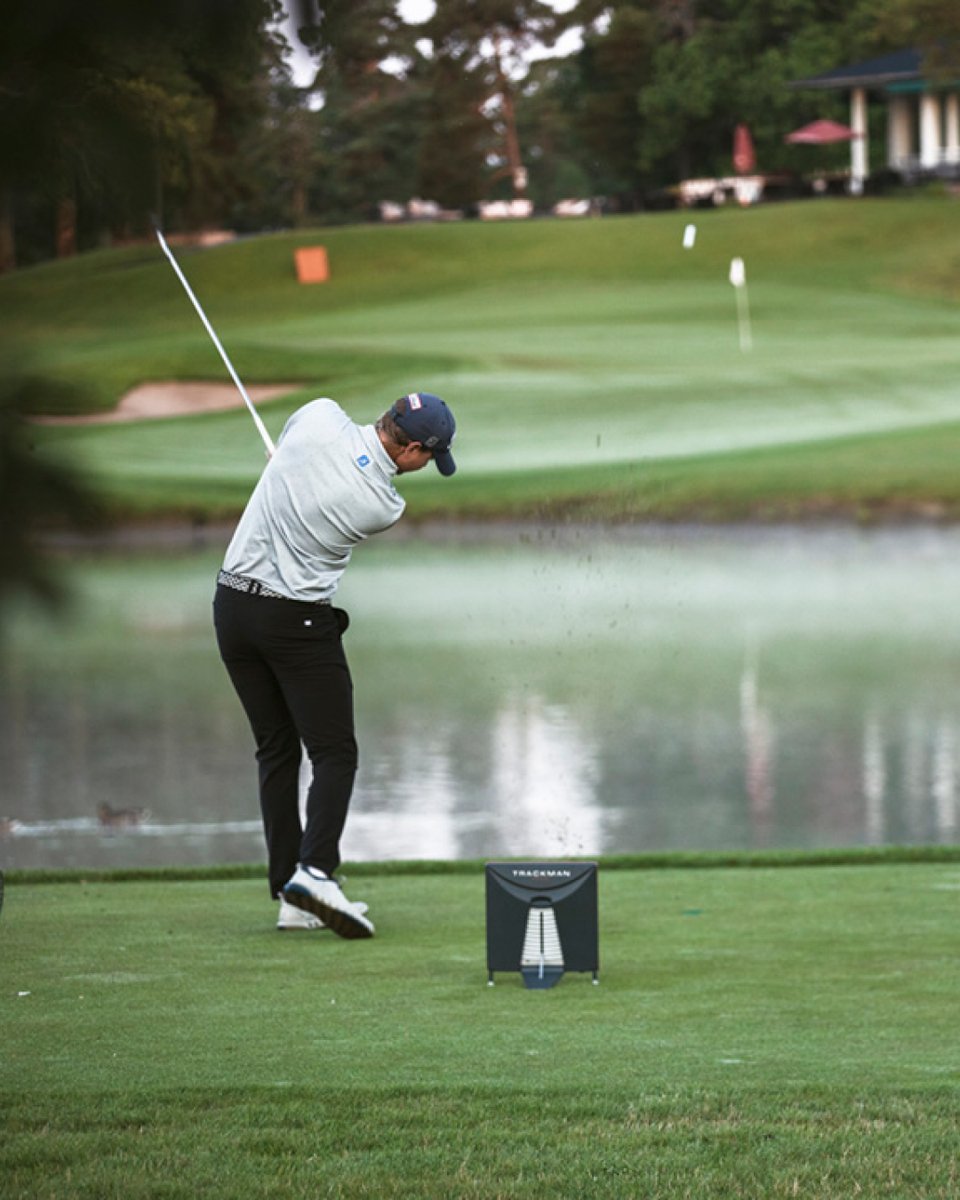 TrackmanGolf's tweet photo. Did you know that the Instant Ready mode in the TrackMan Go app is built for on-course practice? 🎯
Tag a friend who needs to practice this shot ⛳️ 💧
#UnleashYourPotential #Golf #InstantReady https://t.co/yn3RCOKaym