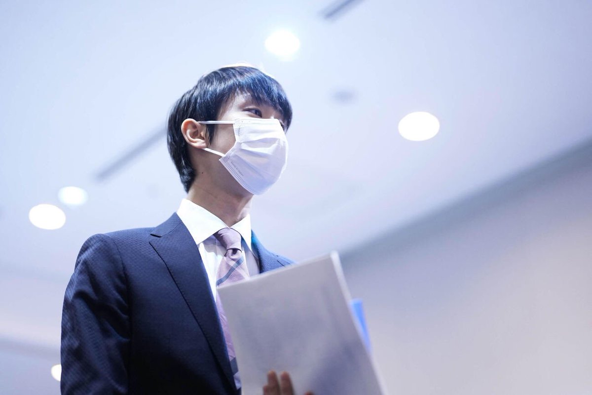 YuzuRules's tweet photo. Some other Zuzu crumbs of today’s draw ceremony
#YuzuruHanyu #羽生結弦 https://t.co/77imBZcd4O