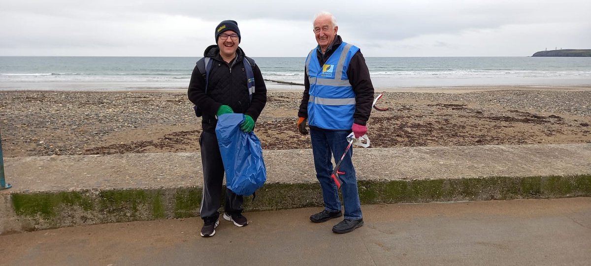 NationalSpringC's tweet photo. Well done to everyone at @TramoreEcoGroup for doing a brilliant job of cleaning up their local area. Fantastic work πβ»οΈ #SpringClean21 #SDGsIrl #Waterford https://t.co/WWfx0nhQzd