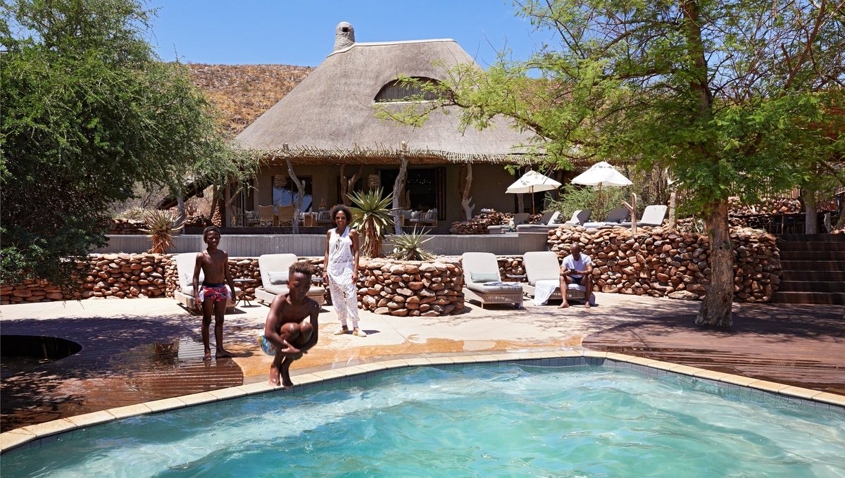 Tswalu's tweet photo. A family safari is a great shared adventure, and an opportunity to strengthen family bonds and create lifelong memories. The Motse welcomes families. Read more about family safaris: https://t.co/utf4VGpzJ5
#familysafari #luxuryfamilysafari #roarafrica #southafricatravel https://t.co/STBlBnMInq