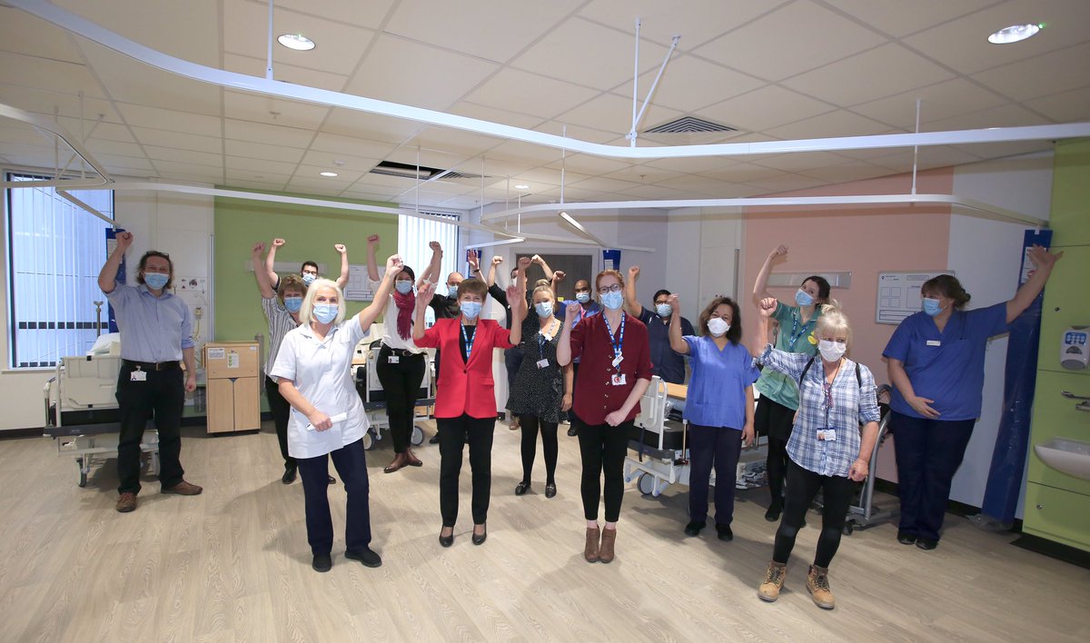 And we’re in!!! The team celebrating the first ward patients have moved in. This is the frailty same day emergency care area on Garway ward that is part of our new frailty service in our brand new facility. A huge thank you to everyone involved