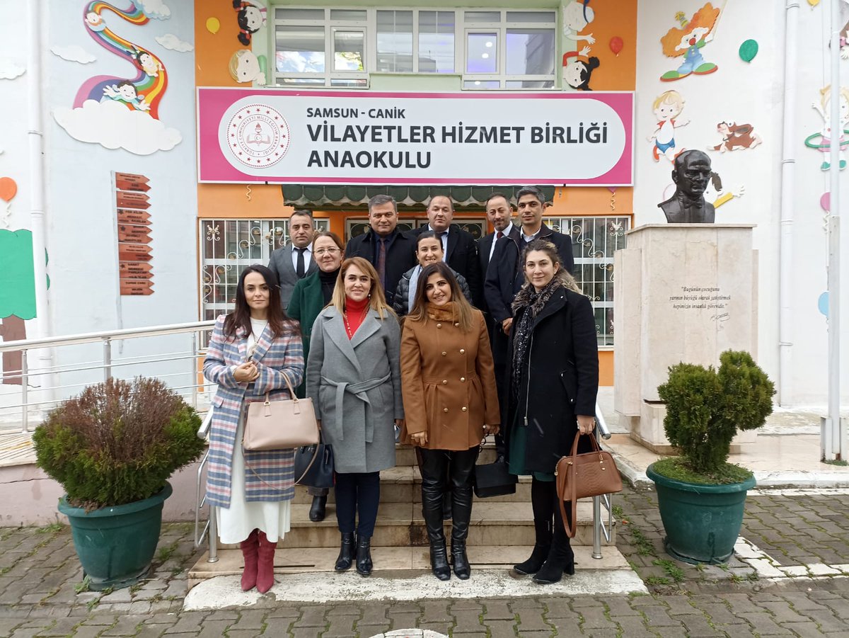 İlçe Milli Eğitim Müdürümüz <a href="/Uzunlar61551/">Uzunlar6155</a> başkanlığında, şube müdürümüz <a href="/cirakakif/">Akif Çırak</a> ve özel/resmi anaokulu müdürlerimizin katılıarıyla, yeni açılacak anasınıfları ile ilgili istişare toplantısı <a href="/CanikVhba/">Canik Vilayetler Hizmet Birliği Anaokulu</a> müdürümüz <a href="/RYamanol1/">RamazanYAMANOL1</a> ev sahipliğinde gerçekleştirildi...
#samsunbenimokulum