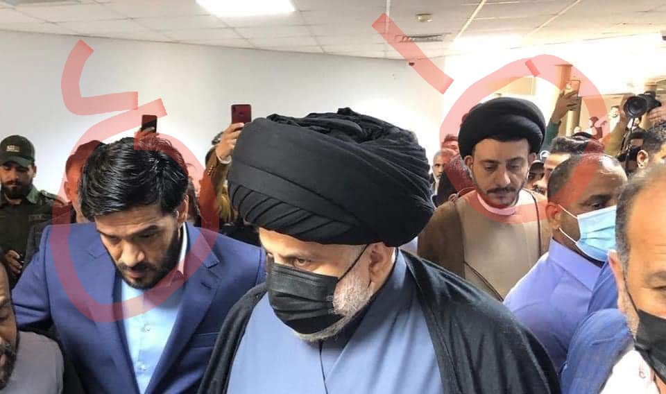 اكثر فاسد..ان هما 
١ _ عون الموسوي 
مشهور هو واخوته بالاستيلاء على العمارات والمطاعم واعطاء تسهيلات
وموافقات على ارقى واغلى القطع وعقارات في #النجف_الاشرف 
٢_ حيدر جليل نصيف الجابري هذا صاحب اكبر شبكة فساد بالتعينات 
بمناصب مدراء عامين ومدراء دوائر 
في وزارة الصحة و محافظة النجف