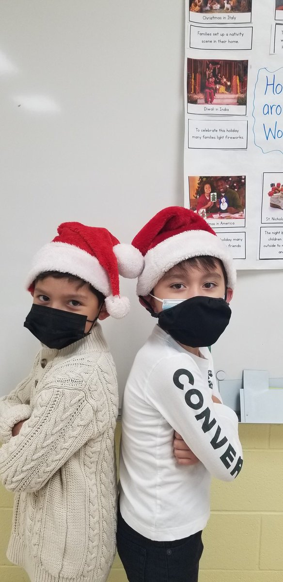 Two cuties learning about different holidays that people celebrate and sharing their holiday cheer.  #d123 #d123han #holidaycheer