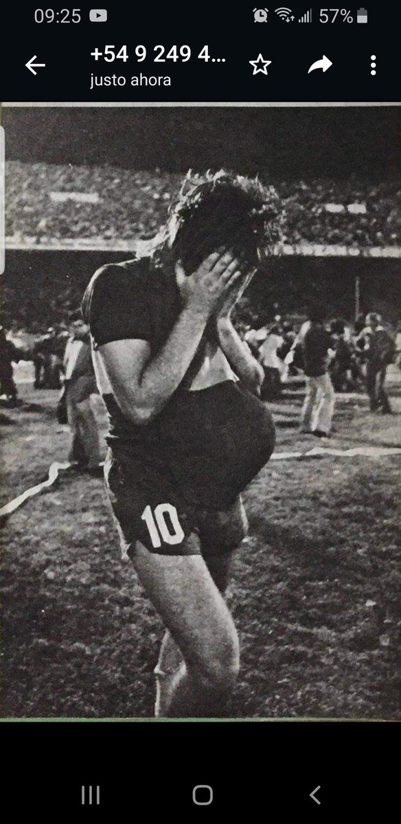 RibolziJorge's tweet photo. A 45 años, Final Nacional 1976
Gol de mi querido Amigo, el Chapa Suñe 💙💛💙 https://t.co/WqvHggGD1Z