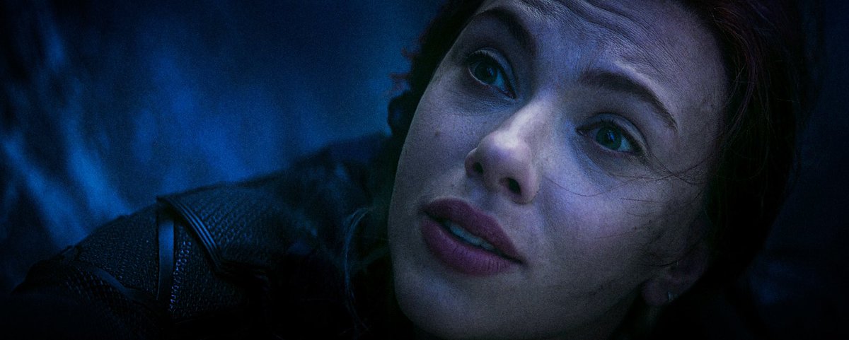 HawkeyeBrasiI's tweet photo. #hawkeye  spoilers! 
.
.
.
.
.
.
.
.
.
. 
“Nada iria impedi-la, Yelena. 
Você conhece a Natasha.” https://t.co/kPJUwIrrY9