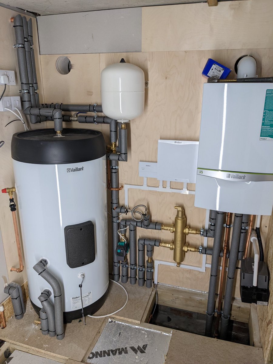 Titan Heating tweet media