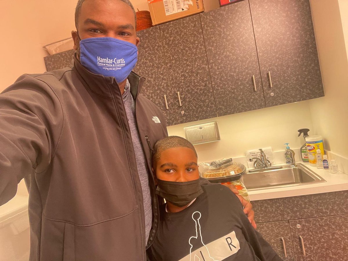 MikeHamlar's tweet photo. #daywithdad Micah and I spent the day together & had a blast. We started with haircuts, breakfast at Scrambled, @SpiderManMovie donating food for the TAP dinner & work @HCFuneralHome With three kids & work it’s hard to balance. It was a great day! Love you dude! #fatherandson https://t.co/6faf4ovLZI