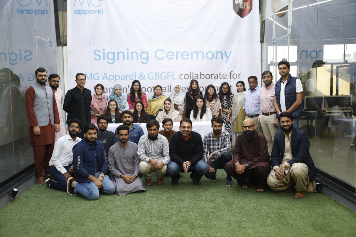 gbgfl's tweet photo. Happy to announce our partnership with @mgapparelpk, helping further develop our football initiatives in Gilgit-Baltistan and South Punjab. 
Thank you Mr @Anees11 for believing in us and giving us yet another opportunity to learn from the best. 

#gbgfl https://t.co/UHYjusu0h3