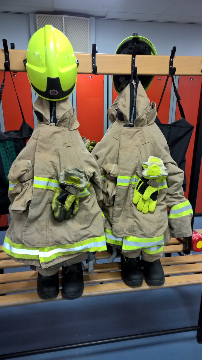 📅 New Year, New You?
Fancy a new challenge for the new year? Want to do something rewarding and potentially lifesaving? Why not apply to be an on-call firefighter?
👨‍🚒👩‍🚒
If that sounds good to you, great! We would strongly encourage you to apply online via our website.