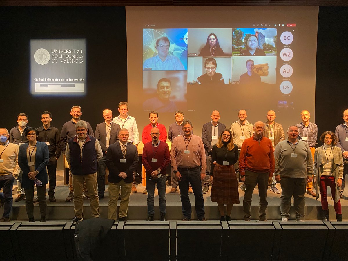 Smart_4All's tweet photo. 👉Last week, SMART4ALL team came together at @UPV (@Institutoai2upv) for a General Assembly meeting that coincides with the end of the second year of the project.
🙌Thanks to all partners❗️
🆙We continue growing with the amazing team of professionals… https://t.co/9WvhplUXEP