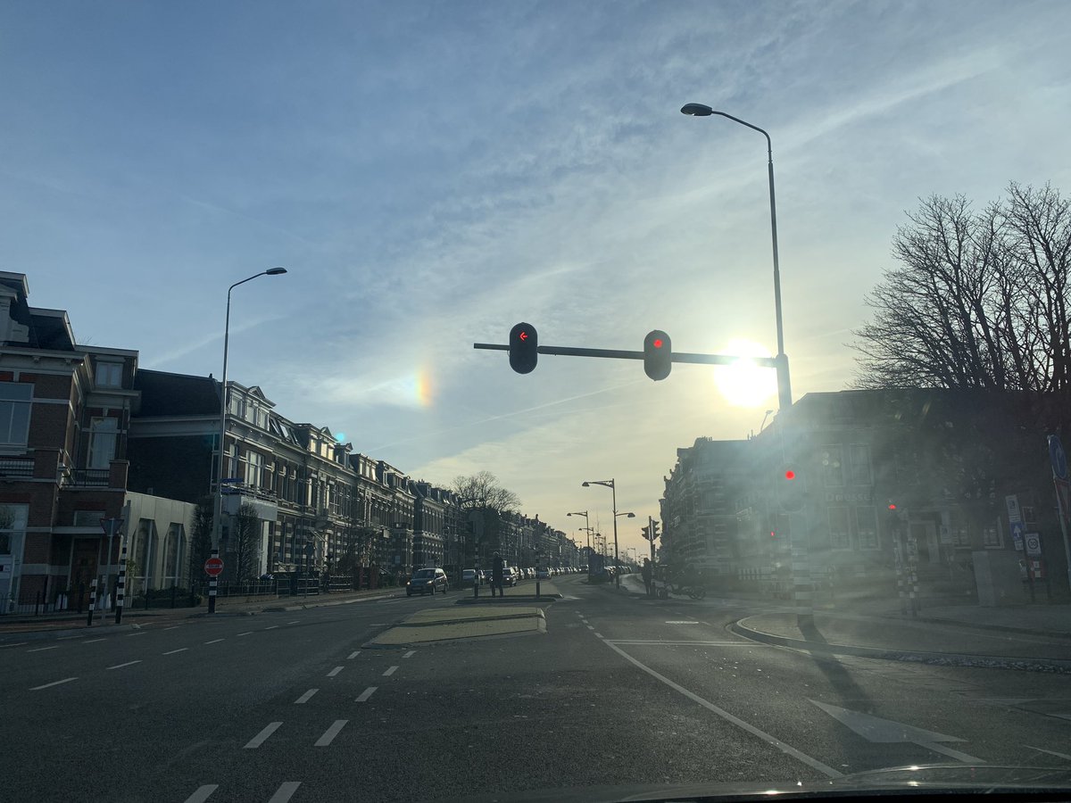 Mooie bij-zon op de SintAnnastraat in #Nijmegen