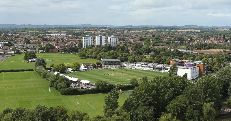 WorcsCCC's tweet photo. 𝗪𝗘'𝗥𝗘 𝗛𝗜𝗥𝗜𝗡𝗚

We are looking for someone to take on the role of Deputy Head Grounds Person working with the team on the day-to-day running of Worcestershire County Cricket Club grounds.

More information 👇

#WeAreWorcestershire🍐