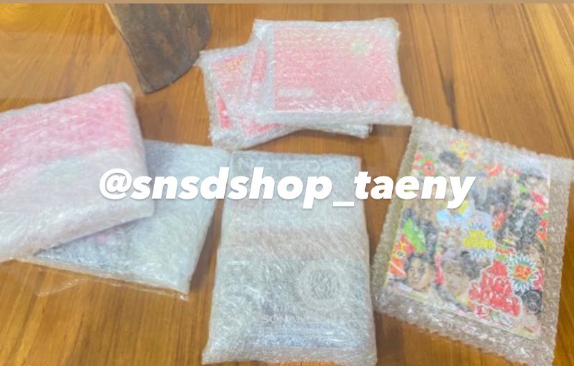 snsdshop_taeny tweet media