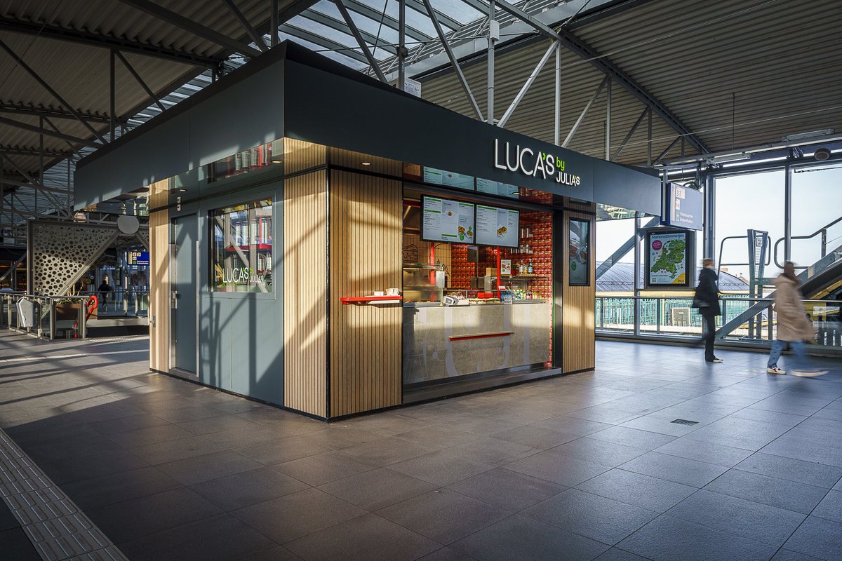 NS Stations tweet media