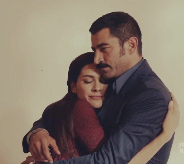 heyyoloving's tweet photo. Taht kurmuşsun kalbime en güzel yerindesin #RamBel #MahFer #Ahuecevit #EsZan https://t.co/jyTYVsVfmS