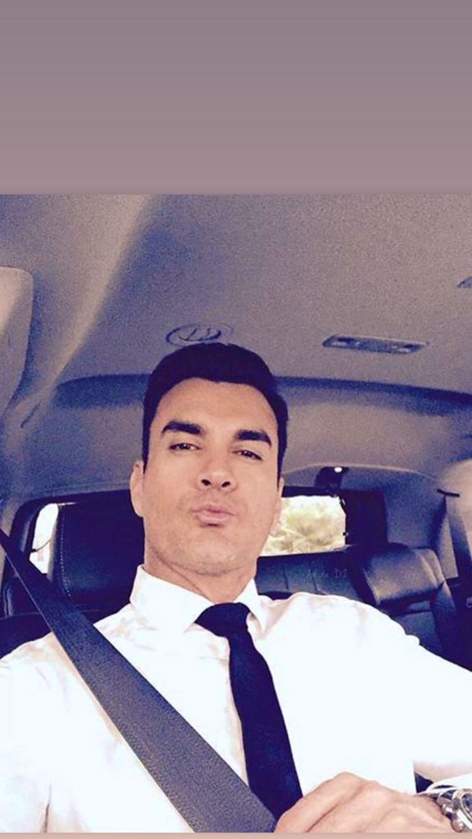 FontanieuMagali's tweet photo. Kiss for you too David 💋@davidzepeda1
#NiceWednesday 🌹 https://t.co/RhBnF2N0cB