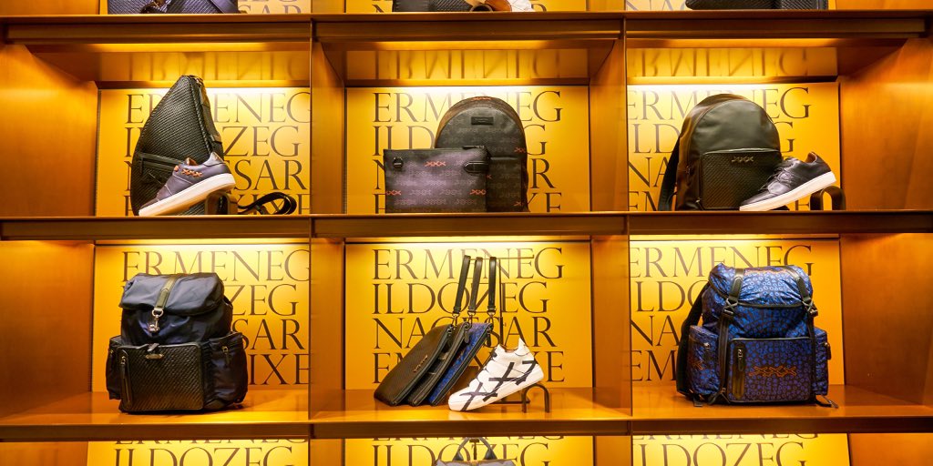 VenturesItalian's tweet photo. #MadeinItaly top: l’esordio di #Zegna a #WallStreet è stato un vero successo e l’#ItalianLifestyle brinda con loro: https://t.co/G96uyCXep1.

Scopri di più su #ItalianVentures e ciò che facciamo per #impreseitaliane: https://t.co/RCaqWqBMUW. 

#fashion #moda #export 
@FMarianelli https://t.co/TtDtxkpUwD