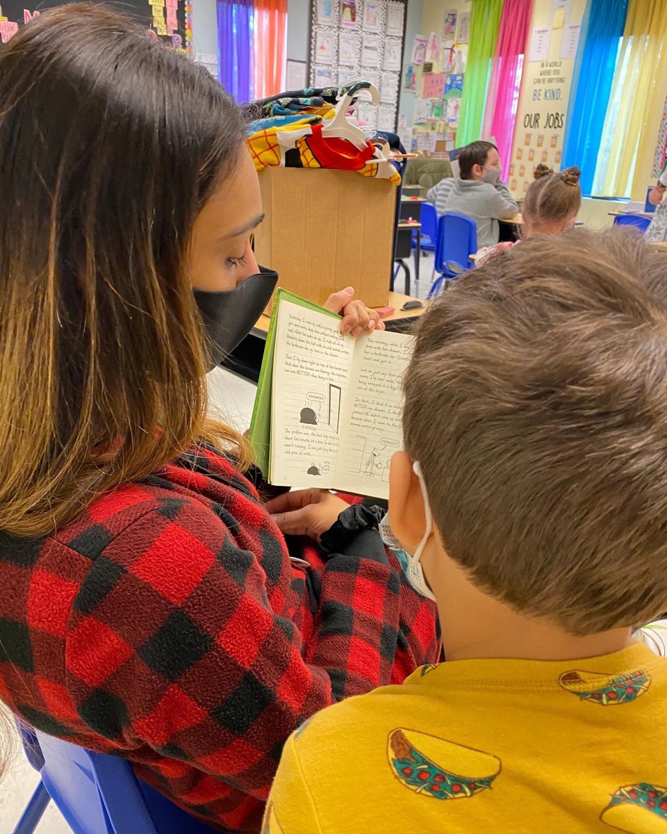 unitycharter's tweet photo. Drop Everything and Read went to the dogs today! Therapy dogs, Celery and Vinnie, along with our very our math dog, Josie, sat with our students as we read our "New to You" books together. #unitywolves #morrisplainsbrightandbeautifultherapydogs @unitycharter @NJPCSA @DrJB__ https://t.co/Bfz2X3ZCqm
