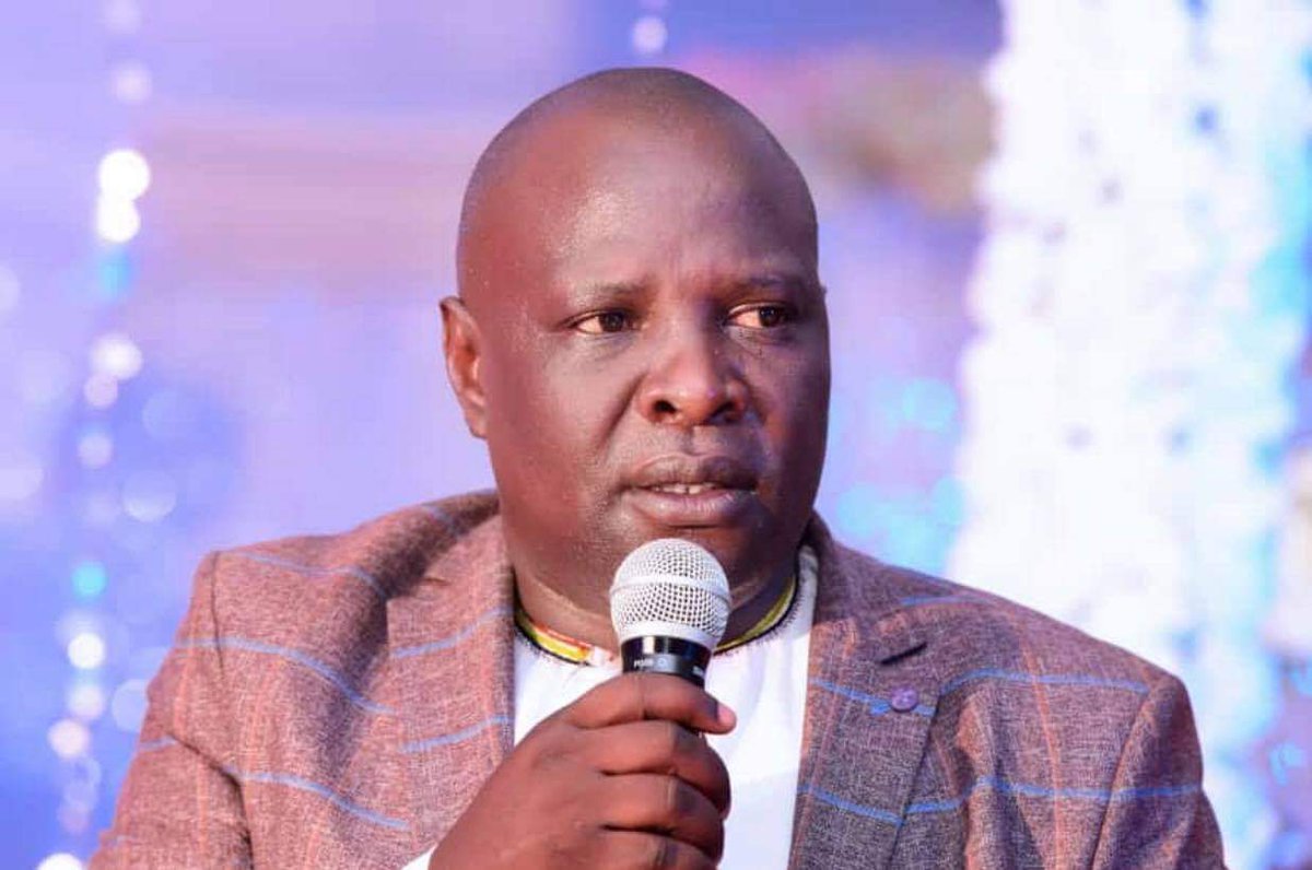 ZaakeFrancis's tweet photo. Today it's my Dad's birthday Omukungu Ssembuusi Emmy Butebi. Like you all know, Dad has been and he still is my mentor. He is the backbone of the little accomplishments I've made and I believe I wouldn't be anything if it were not for him. All I am today is owed to Dad. https://t.co/KthyQRSJHZ