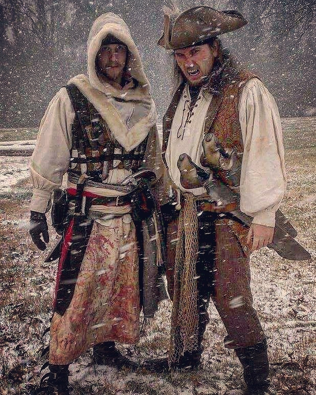 D4DustinF's tweet photo. #Hawkeye    was wonderful, but the respect they showed the #LARP community was everything. Made this 20+ year LARPing veteran happy! https://t.co/lyFvyNNiHj