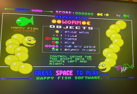 AtariCrypt's tweet photo. Enjoyed geeking out and going through a few of my Atari ST coverdisks tonight. All worked. Some were rubbish and some rather cool. Like this one by ST User magazine.
#Atari #AtariST #STUser
→ https://t.co/A39n26NPz1 https://t.co/BrgT48pUln