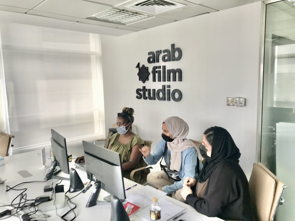 filmindependent's tweet photo. #FilmIndependent, in partnership w/ @USAinUAE, @ImageNationAD-#ArabFilmStudio, just wrapped our 1st Directing Workshop in #AbuDhabi where emerging filmmakers from #UAE shot scenes w/ American director @karamuu, DOP @Buddy_Isreal & edited w/ #NailahRobinson! 📸 by #DominicJones. https://t.co/B7p7OzNepe