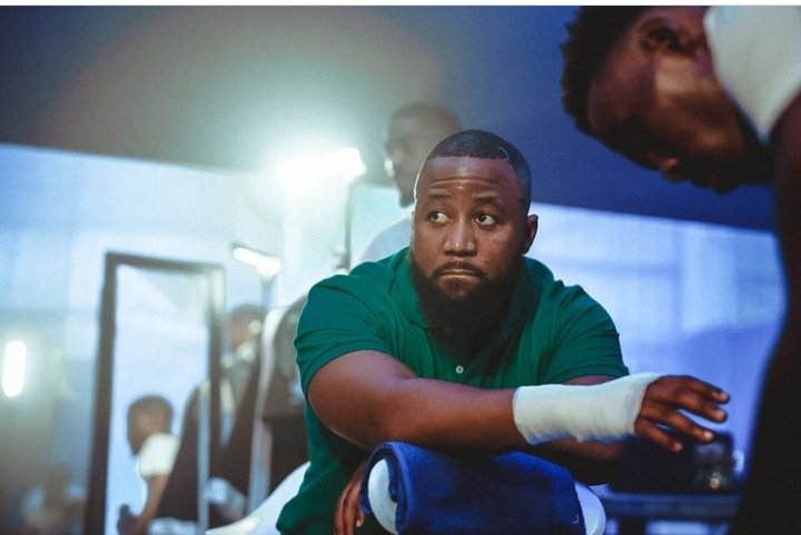 sahiphop247's tweet photo. Cassper Nyovest ready to knock off Slik Talk - who will win this match according to you? #FameVsClout https://t.co/Y7COaaZdh7