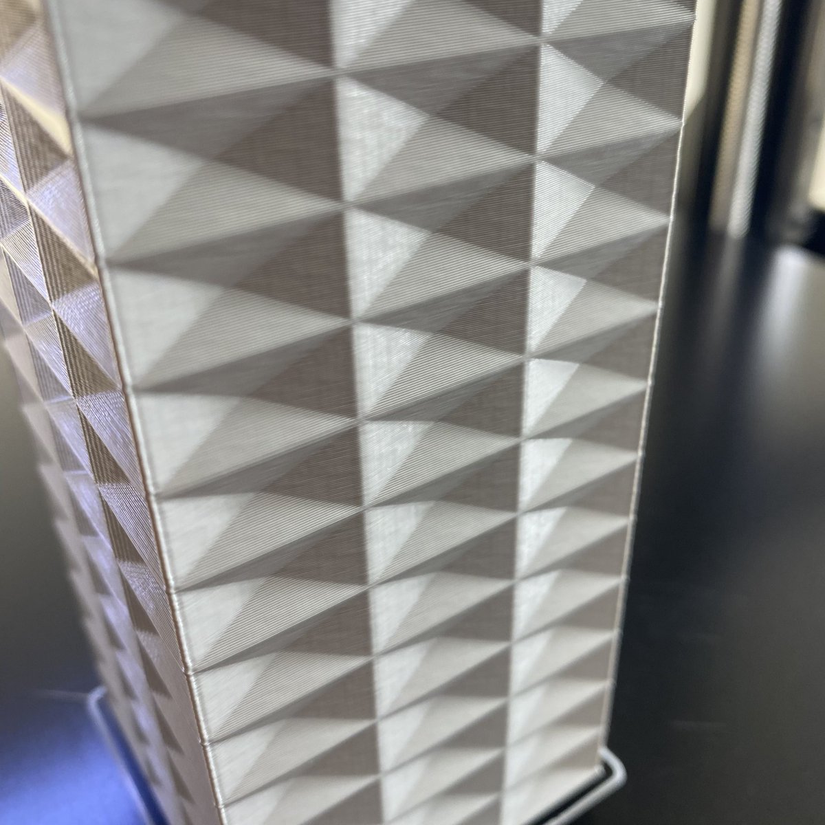 JRansomWright's tweet photo. The Pyramid Vase by @realBrettLawler posted at @Prusa3D Printers. Printed at 100% size on the @gCreate3D gMax 2.0 Pro using @AtomicFilament PLA in vase mode.
Iโve printed many of these, as they make great pen or tool holders & the design really catches the eyes. #PracticalPrint https://t.co/pXz5PikZ3L