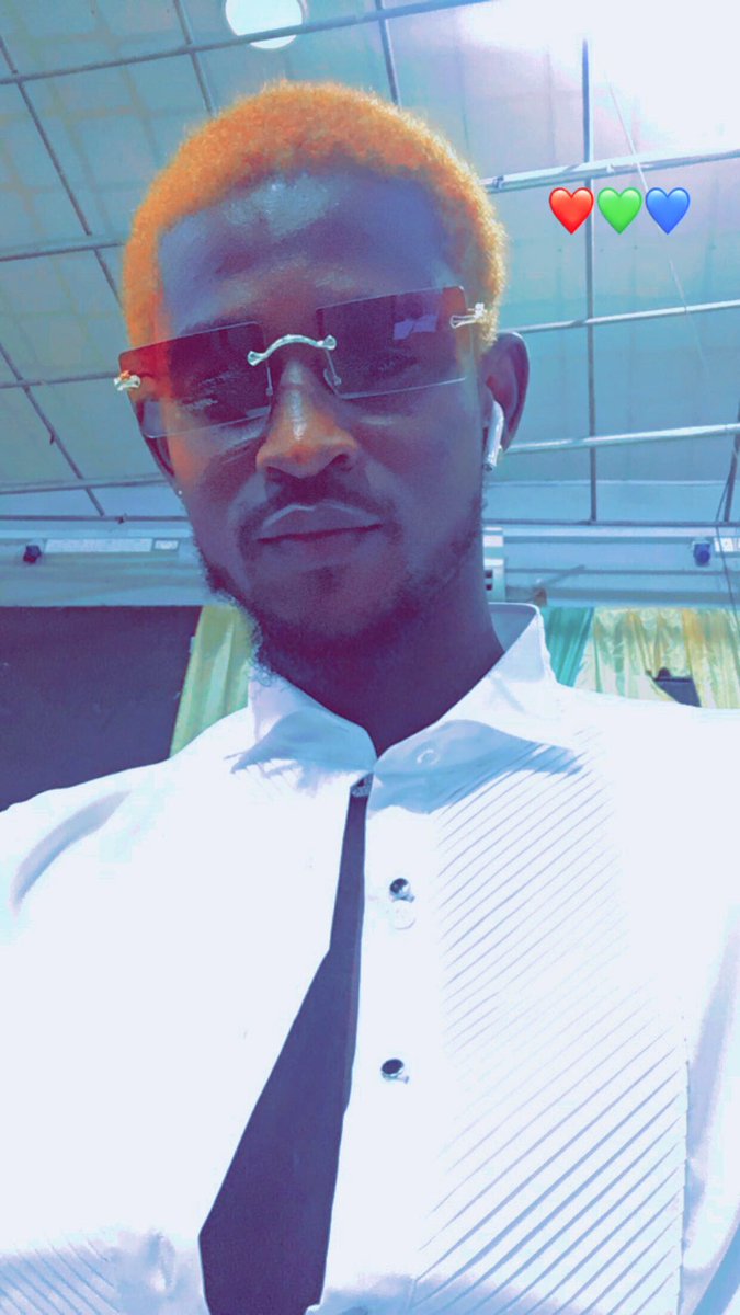 NyperWale's tweet photo. If your cup is half empty, be grateful you have a cup. 
Count your blessings, not your problems. 

#Batiwienboa https://t.co/QZaSpzQMdz