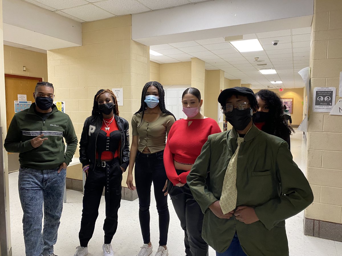 Hill Regional Career High School tweet media