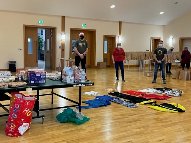 NHSCTrust's tweet photo. Our NHSCT 16+ Service joined The Wellington Church, Ballymena and Voypic (voice of young people in care) to provide 95 lunches to young people in care across Antrim, Carrick, Larne, Cookstown, Magherafelt, Ballymena, Coleraine, Portrush! 🎄

Well done teams ❤️ https://t.co/04FQJV9Xq8